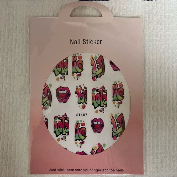 Nail stickers  - Picture 1 of 3
